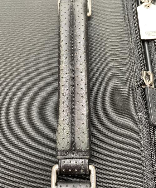 COACH（コーチ）COACH (コーチ) キャリーバッグ ブラックの古着・服飾アイテム