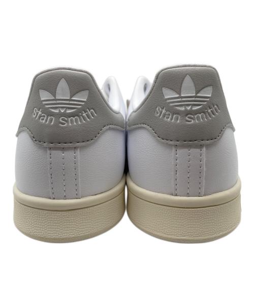 adidas（アディダス）adidas (アディダス) スニーカー ホワイト サイズ:23 未使用品の古着・服飾アイテム