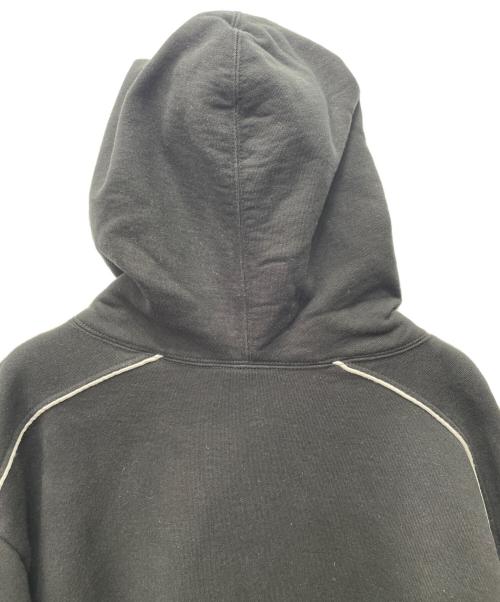 SUPREME（シュプリーム）Supreme (シュプリーム) パーカー ブラック×ホワイト サイズ:XLの古着・服飾アイテム