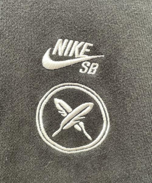 NIKE SB（ナイキエスビー）NIKE SB (ナイキエスビー) 家紋ロゴ パーカー ブラック サイズ:XLの古着・服飾アイテム