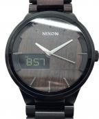 NIXONニクソン）の古着「腕時計」｜ブラウン
