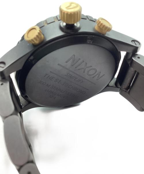 NIXON（ニクソン）NIXON (ニクソン) 腕時計 ブラック×ゴールドの古着・服飾アイテム