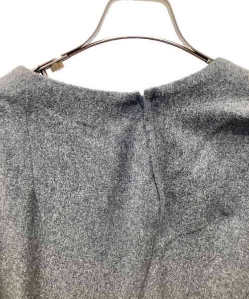 COMME des GARCONS（コムデギャルソン）COMME des GARCONS (コムデギャルソン) アシンメトリーワンピース グレー サイズ:XSの古着・服飾アイテム