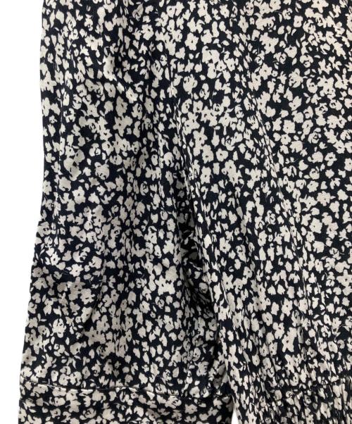 FRAY ID（フレイ アイディー）FRAY ID (フレイ アイディー) IPEKERプリントシャーリングワンピースの古着・服飾アイテム