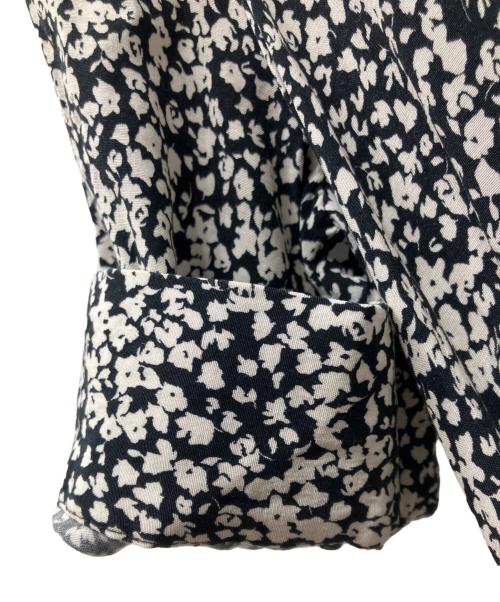FRAY ID（フレイ アイディー）FRAY ID (フレイ アイディー) IPEKERプリントシャーリングワンピースの古着・服飾アイテム