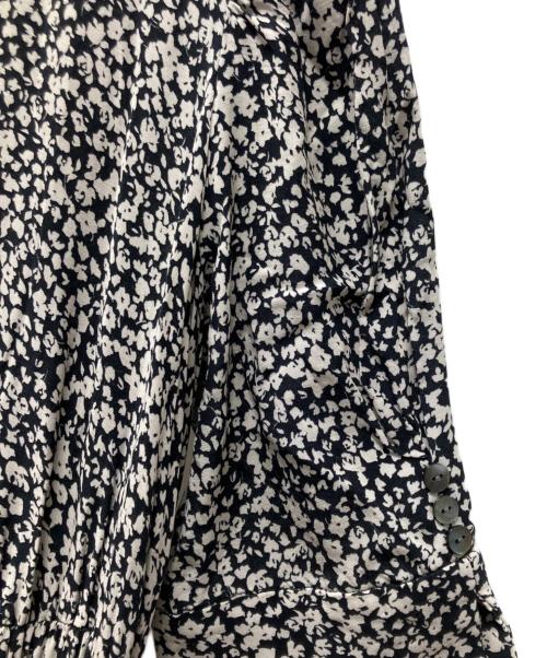 FRAY ID（フレイ アイディー）FRAY ID (フレイ アイディー) IPEKERプリントシャーリングワンピースの古着・服飾アイテム