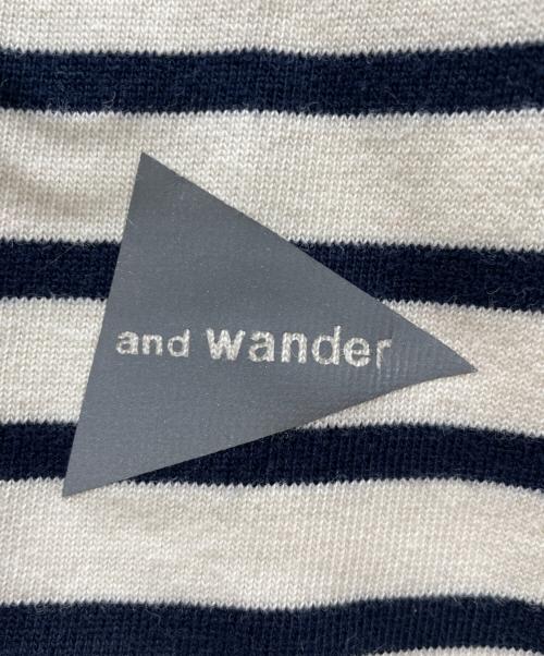 and wander（アンドワンダー）and wander (アンドワンダー) stripe pocket SS T アイボリー×ネイビー サイズ:XL 未使用品の古着・服飾アイテム