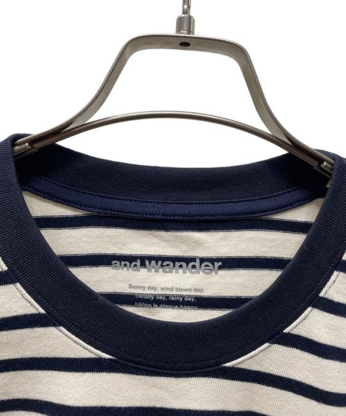 and wander（アンドワンダー）and wander (アンドワンダー) stripe pocket SS T アイボリー×ネイビー サイズ:XL 未使用品の古着・服飾アイテム