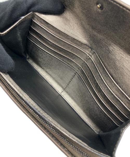 BOTTEGA VENETA（ボッテガベネタ）BOTTEGA VENETA (ボッテガベネタ) イントレチャート 長財布 メタリックの古着・服飾アイテム