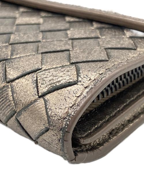 BOTTEGA VENETA（ボッテガベネタ）BOTTEGA VENETA (ボッテガベネタ) イントレチャート 長財布 メタリックの古着・服飾アイテム