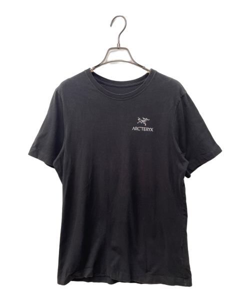 ARC'TERYX（アークテリクス）ARC'TERYX (アークテリクス) EMBLEM SS T-SHIRT ブラック サイズ:Sの古着・服飾アイテム