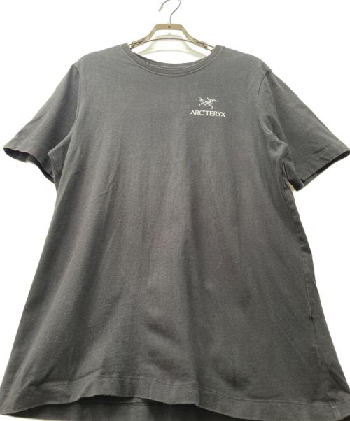 ARC'TERYX（アークテリクス）ARC'TERYX (アークテリクス) EMBLEM SS T-SHIRT ブラック サイズ:Sの古着・服飾アイテム