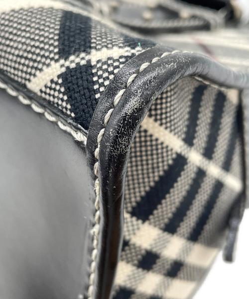 BURBERRY LONDON（バーバリーロンドン）BURBERRY LONDON (バーバリーロンドン) ハンドバッグ ブラック×ホワイトの古着・服飾アイテム