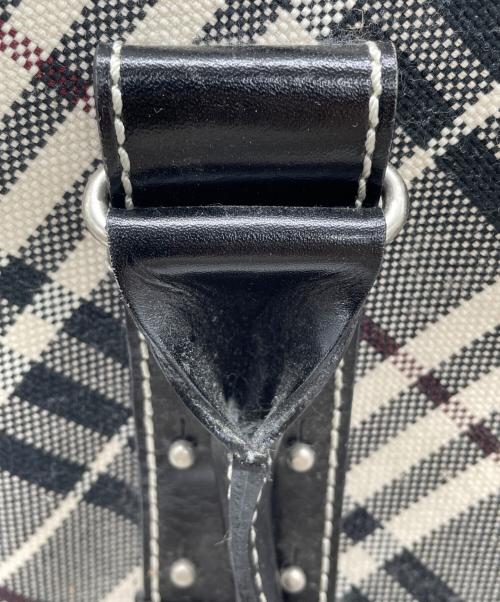 BURBERRY LONDON（バーバリーロンドン）BURBERRY LONDON (バーバリーロンドン) ハンドバッグ ブラック×ホワイトの古着・服飾アイテム