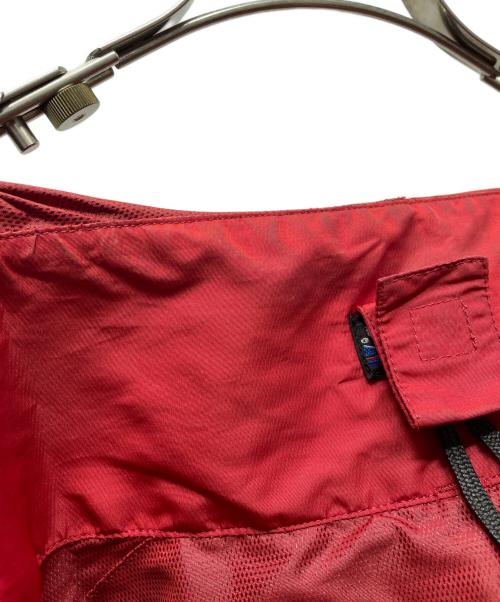 Patagonia（パタゴニア）Patagonia (パタゴニア) エッセンシャルジャケット レッド×オレンジ サイズ:Sの古着・服飾アイテム