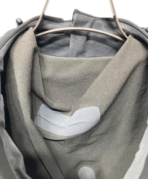 HAGLOFS（ホグロフス）HAGLOFS (ホグロフス) ソフトシェルジャケット GARNET WINTER HOOD MEN ブラック サイズ:Mの古着・服飾アイテム
