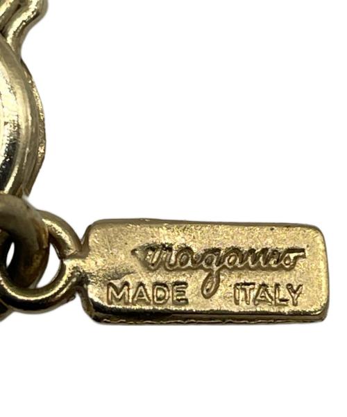 Salvatore Ferragamo（サルヴァトーレ フェラガモ）Salvatore Ferragamo (サルヴァトーレ フェラガモ) ハイヒールモチーフ ネックレス ゴールドカラーの古着・服飾アイテム