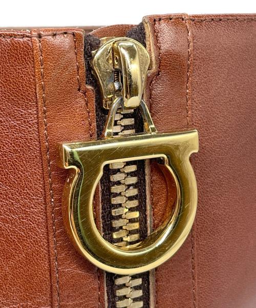 Salvatore Ferragamo（サルヴァトーレ フェラガモ）Salvatore Ferragamo (サルヴァトーレ フェラガモ) ショートブーツ ブラウン サイズ:23の古着・服飾アイテム