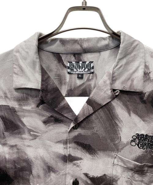 BUDSPOOL（バッズプール）BUDSPOOL (バッズプール) TAKUYA KAMIOKA 半袖シャツ グレー サイズ:XLの古着・服飾アイテム