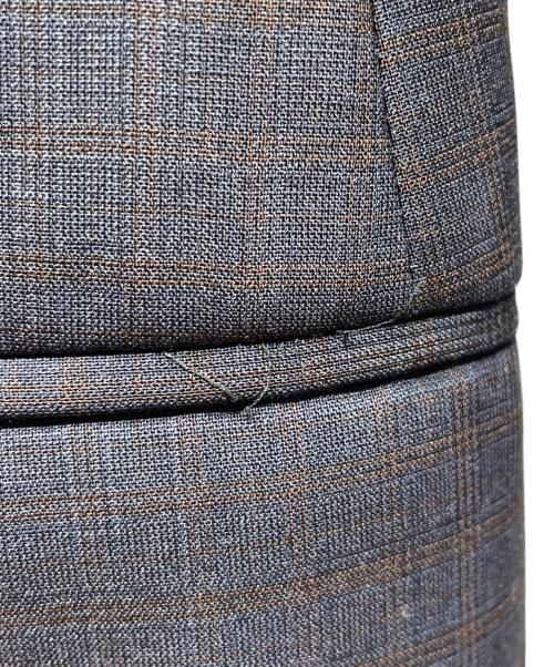 ARMANI COLLEZIONI（アルマーニ コレツィオーニ）ARMANI COLLEZIONI (アルマーニ コレツィオーニ) セットアップスーツ M LINE ネイビー サイズ:44の古着・服飾アイテム