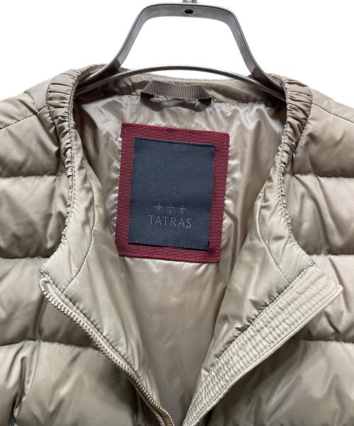 TATRAS（タトラス）TATRAS (タトラス) ノーカラーライトダウンジャケット ブラウン サイズ:02の古着・服飾アイテム
