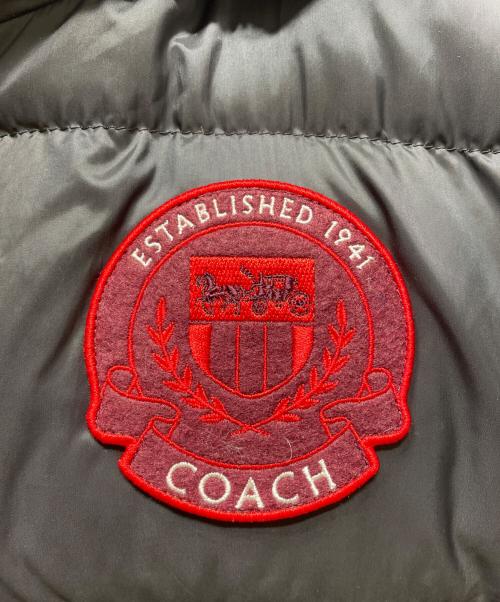 COACH（コーチ）COACH (コーチ) ダウンジャケット ブラック サイズ:Mの古着・服飾アイテム