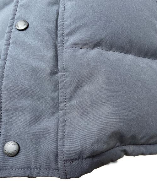 CANADA GOOSE（カナダグース）CANADA GOOSE (カナダグース) ダウンジャケット ネイビー サイズ:Mの古着・服飾アイテム