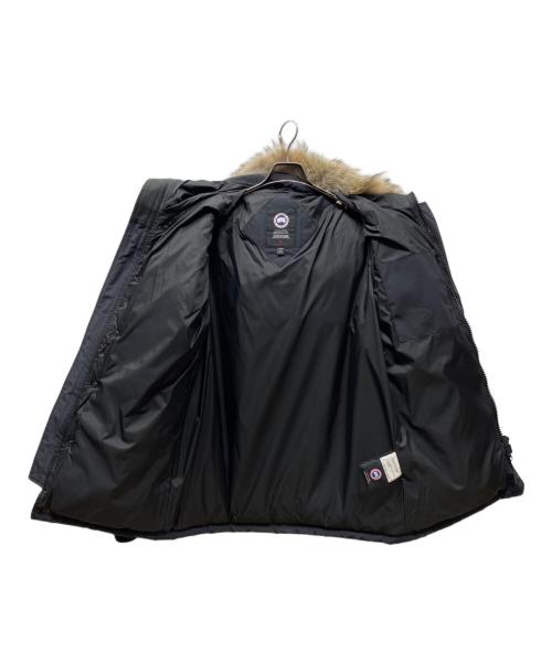 CANADA GOOSE（カナダグース）CANADA GOOSE (カナダグース) ダウンジャケット ネイビー サイズ:Mの古着・服飾アイテム