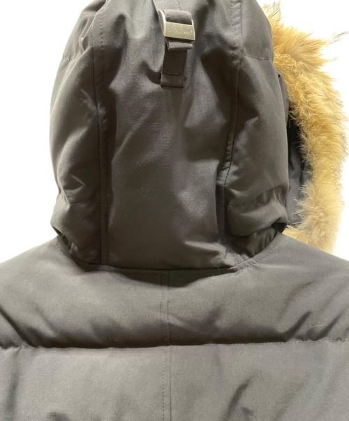 CANADA GOOSE（カナダグース）CANADA GOOSE (カナダグース) ダウンジャケット ネイビー サイズ:Mの古着・服飾アイテム