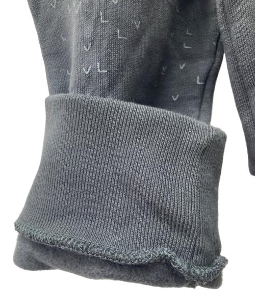 LOUIS VUITTON（ルイ ヴィトン）LOUIS VUITTON (ルイ ヴィトン) ダミエスプレッドプリントスウェット グレー サイズ:Mの古着・服飾アイテム