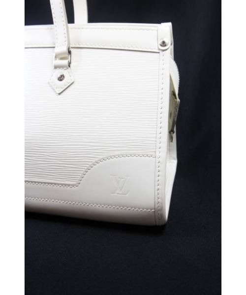 LOUIS VUITTON（ルイ ヴィトン）LOUIS VUITTON (ルイヴィトン) マドレーヌPM ホワイト サイズ:- エピ M5933J AR4048の古着・服飾アイテム