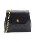 CHANEL（シャネル）の古着「台形ショルダーバッグ」｜ブラック