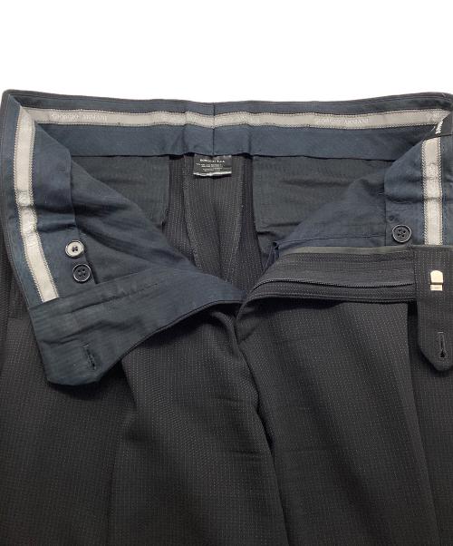 GIORGIO ARMANI（ジョルジョアルマーニ）GIORGIO ARMANI (ジョルジョアルマーニ) セットアップスーツ ブラック サイズ:46の古着・服飾アイテム