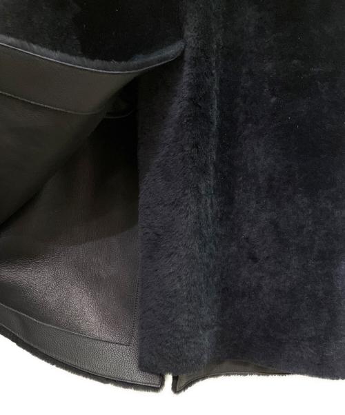 GIORGIO ARMANI（ジョルジョアルマーニ）GIORGIO ARMANI (ジョルジョアルマーニ) ムートンロングコート ブラック サイズ:46の古着・服飾アイテム