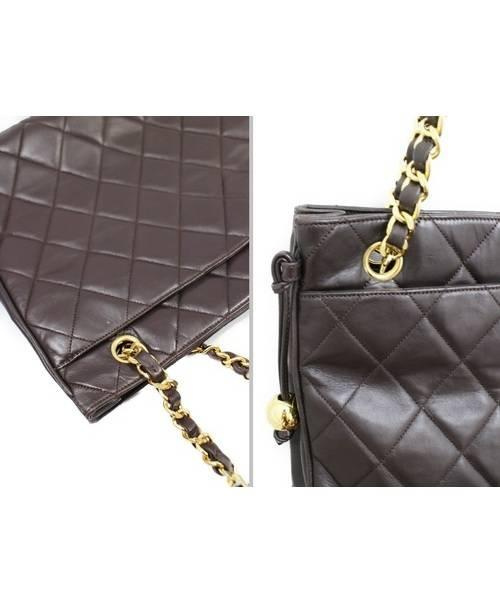 CHANEL（シャネル）CHANEL (シャネル) ショルダートートバッグ ブラウン レザー 4096197の古着・服飾アイテム