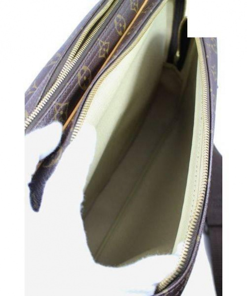 LOUIS VUITTON（ルイ ヴィトン）LOUIS VUITTON (ルイヴィトン) リポーターGM ブラウン サイズ:GM モノグラム SP0012の古着・服飾アイテム
