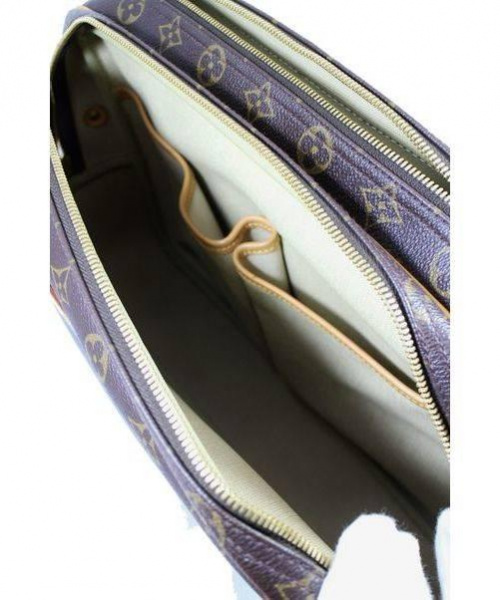 LOUIS VUITTON（ルイ ヴィトン）LOUIS VUITTON (ルイヴィトン) リポーターGM ブラウン サイズ:GM モノグラム SP0012の古着・服飾アイテム