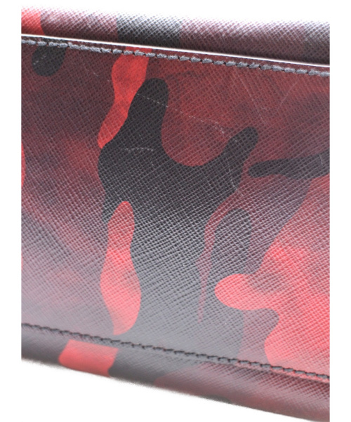PRADA（プラダ）PRADA (プラダ) サフィアーノ 2WAYトートバッグ ブラック×レッド サイズ:- VA1016の古着・服飾アイテム