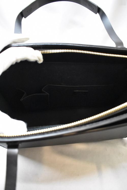 LOUIS VUITTON（ルイ ヴィトン）LOUIS VUITTON (ルイヴィトン) クロワゼットPM サイズ:PM エピ M52492の古着・服飾アイテム