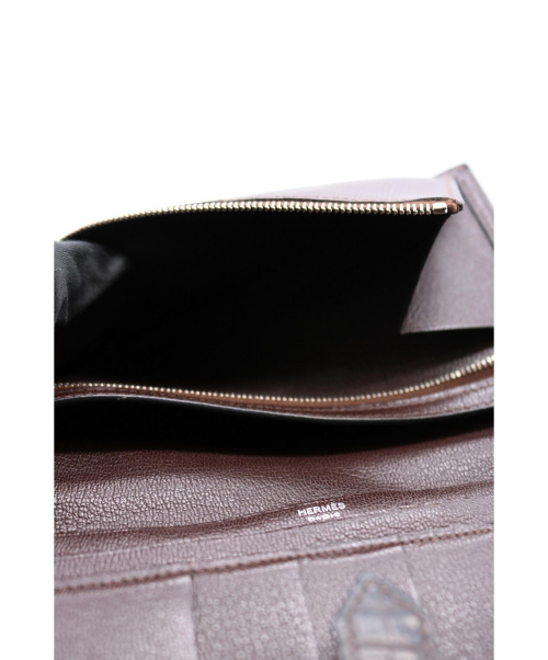 HERMES（エルメス）HERMES (エルメス) 長財布/ベアンスフレ ブラウン  アリゲーターマット □M　シルバー金具の古着・服飾アイテム