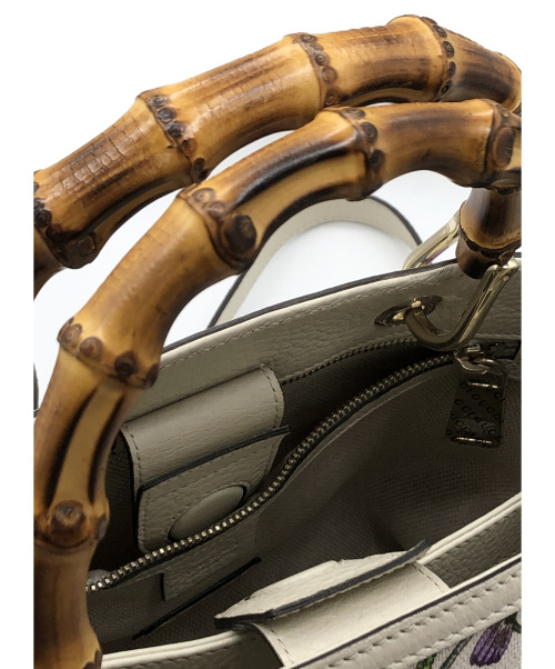 GUCCI（グッチ）GUCCI (グッチ) フローラスモールショッパー2WAYバッグ ホワイト 50 anniversary Limited/日本上陸50周年限定品の古着・服飾アイテム