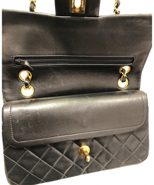 CHANEL（シャネル）CHANEL (シャネル) マトラッセダブルチェーンショルダーバッグ ブラック サイズ:23 ラムスキンの古着・服飾アイテム