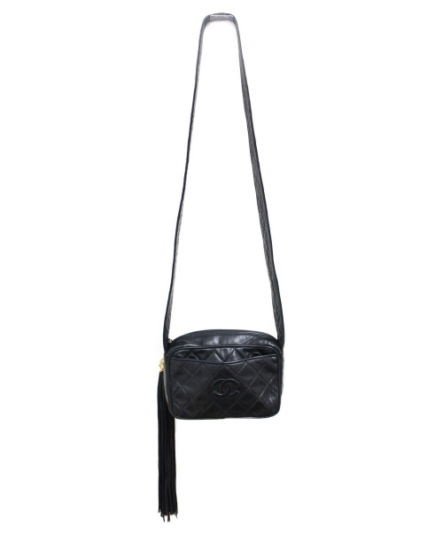 CHANEL（シャネル）CHANEL (シャネル) フリンジショルダーバッグ ブラック マトラッセ 1978965の古着・服飾アイテム