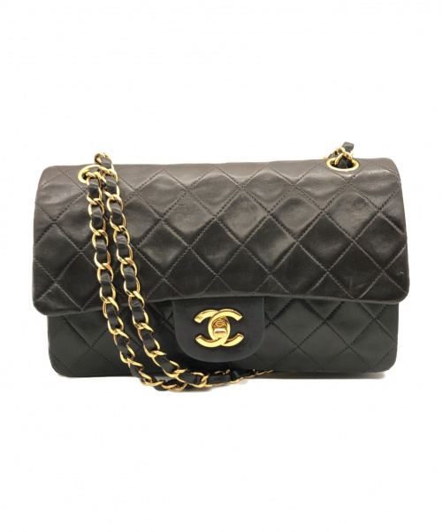 CHANEL（シャネル）CHANEL (シャネル) チェーンショルダーバッグ ブラック サイズ:23 マトラッセの古着・服飾アイテム