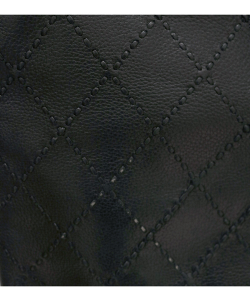 CHANEL（シャネル）CHANEL (シャネル) ウルトラステッチ トートバッグ ブラック サイズ:-の古着・服飾アイテム