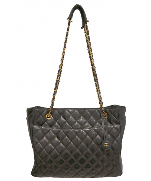 CHANEL（シャネル）CHANEL (シャネル) ショルダートートバッグ ブラック マトラッセの古着・服飾アイテム