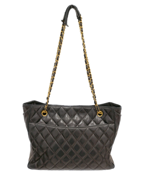 CHANEL（シャネル）CHANEL (シャネル) ショルダートートバッグ ブラック マトラッセの古着・服飾アイテム