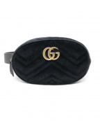 GUCCIグッチ）の古着「GGマーモント/ベルベットウエストバッグ」｜ブラック