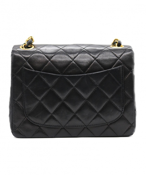 CHANEL（シャネル）CHANEL (シャネル) ショルダーバッグ ブラック ミニマトラッセの古着・服飾アイテム