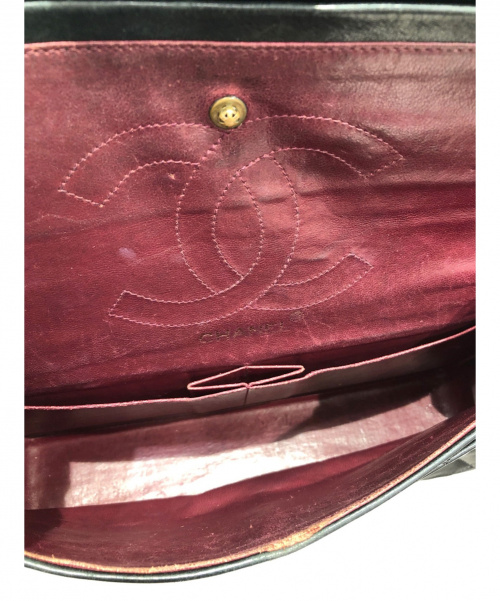 CHANEL（シャネル）CHANEL (シャネル) ダブルチェーンショルダーバッグ ブラック サイズ:25 マトラッセの古着・服飾アイテム